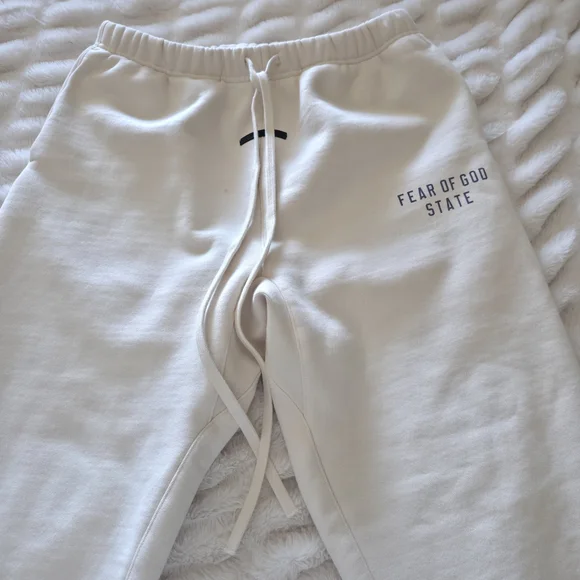 Fear of God Cream Sweatpants - Picture 2 of 6